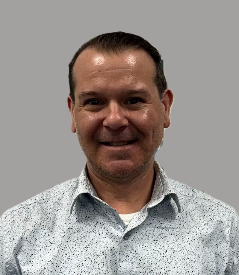 Mike M.